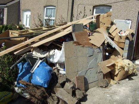 Tools used in garden clearance service
